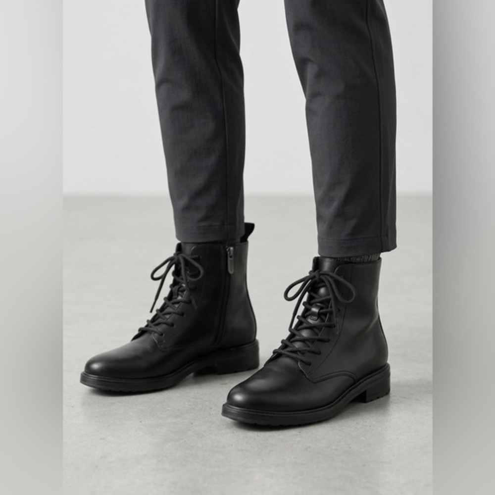 EVERLANE The Modern Utility Lace-Up Boot Black Leather 6.5